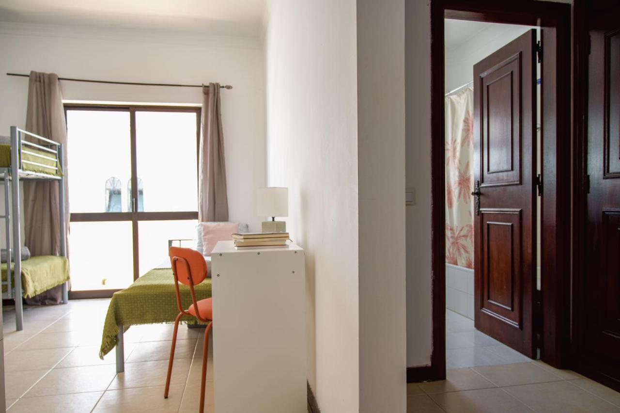 פארו Wakeup Villa מראה חיצוני תמונה